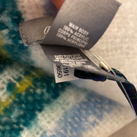 NWT AERIE | Plaid Blanket Scarf Large Fringe warm winter fall - Picture 10 of 11